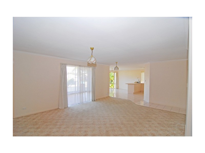 1 Bluebell Place, Calamvale QLD 4116