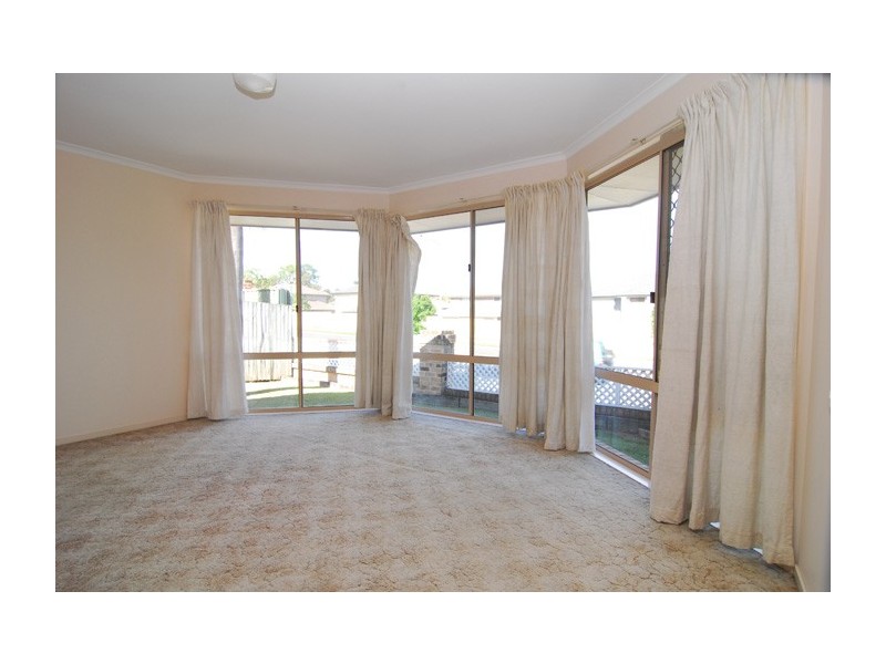 1 Bluebell Place, Calamvale QLD 4116