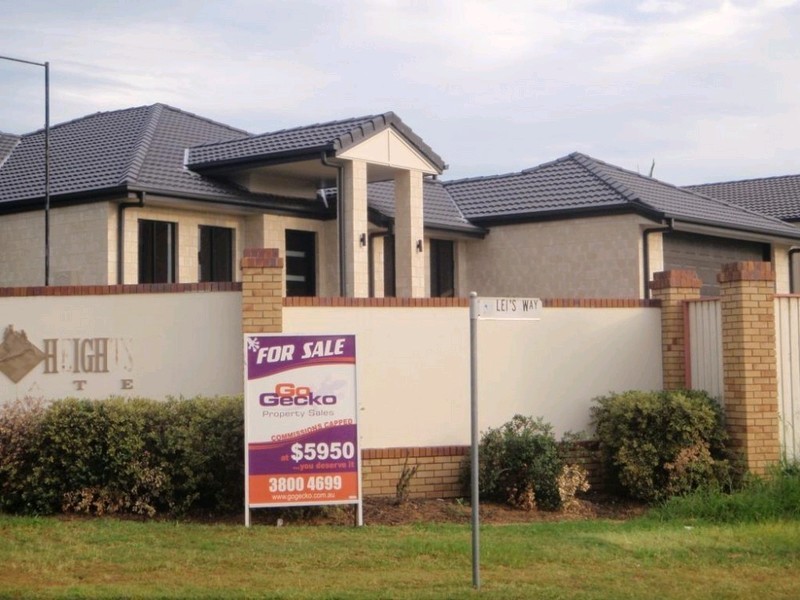 2 Leis Way, Regents Park QLD 4118