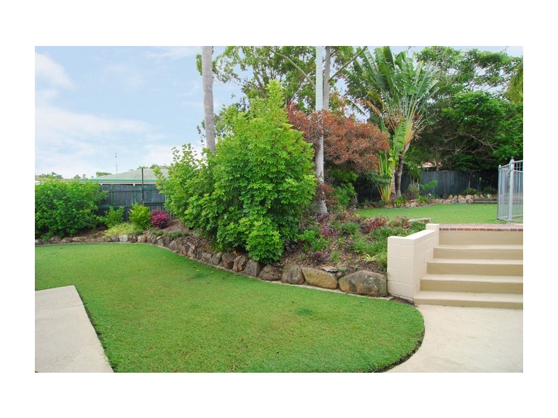 10 Aspen Court, Regents Park QLD 4118