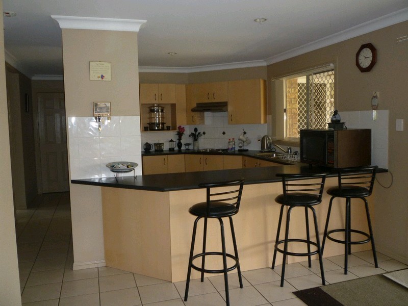 38 Lakeview Drive, Logan Reserve QLD 4133
