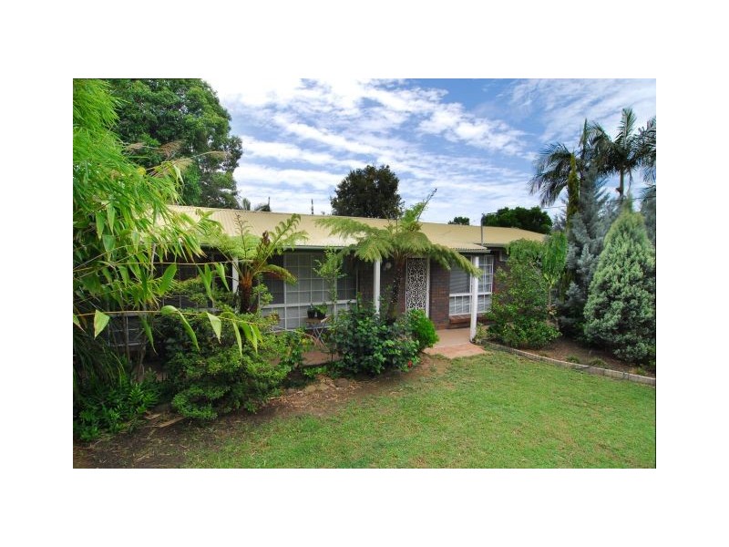 12 Dorachus Drive, Regents Park QLD 4118