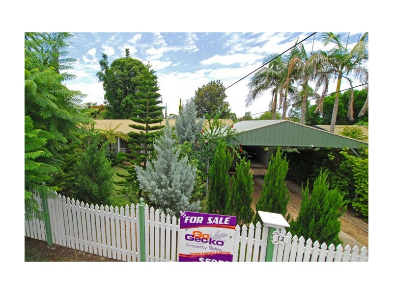12 Dorachus Drive, Regents Park QLD 4118