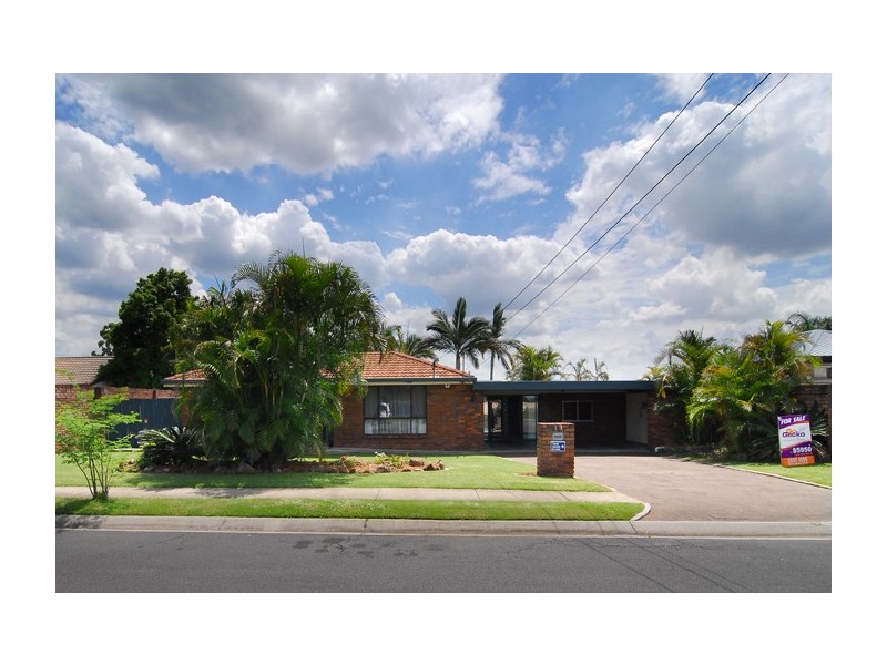 13 Newburn St, Hillcrest QLD 4118