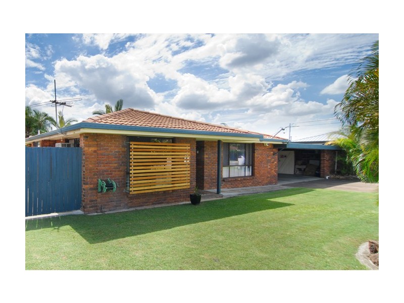 13 Newburn St, Hillcrest QLD 4118