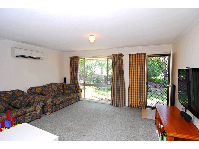 9 Algol Street, Regents Park QLD 4118