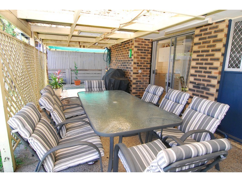 9 Algol Street, Regents Park QLD 4118