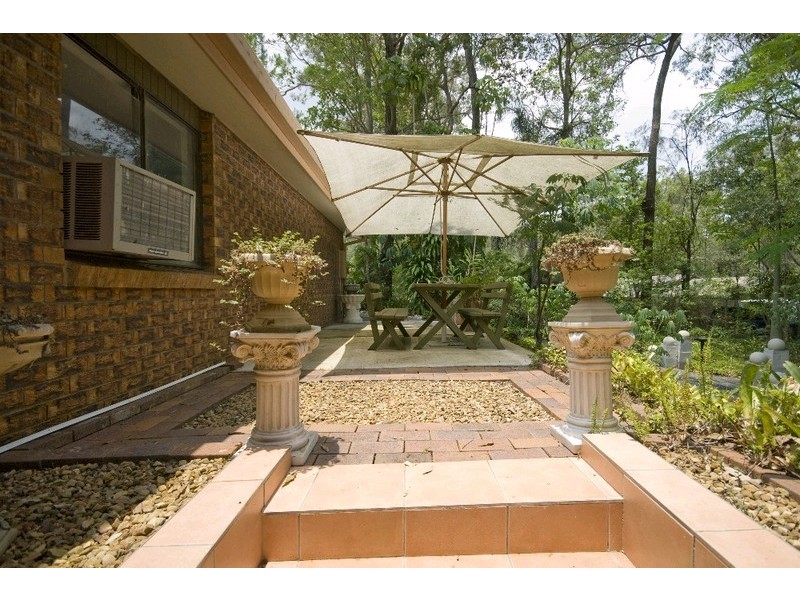 6-8 Blyth Court, Forestdale QLD 4118