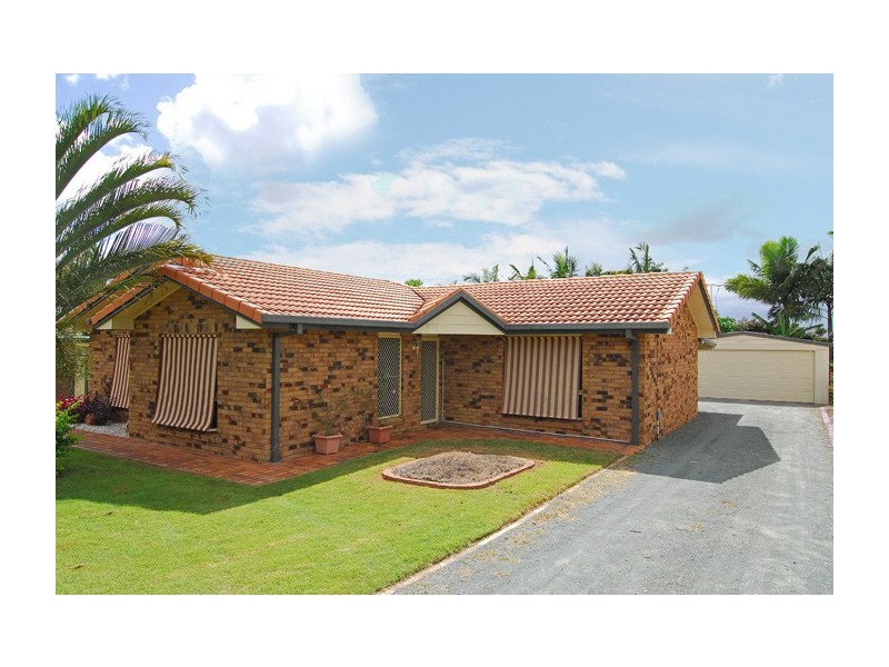 18 Peverell Street, Hillcrest QLD 4118