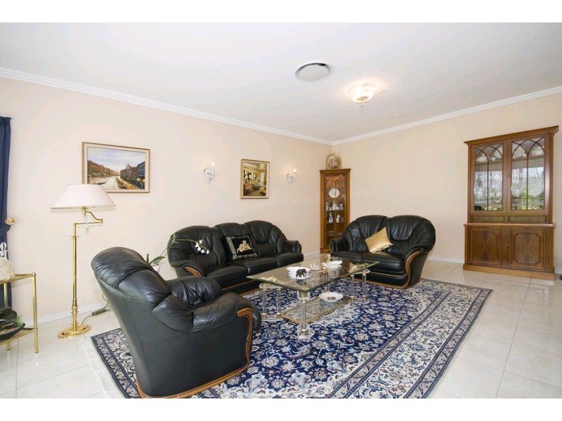 8 Sir Tristram Court, Jimboomba QLD 4280