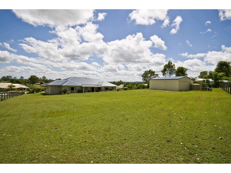 8 Sir Tristram Court, Jimboomba QLD 4280