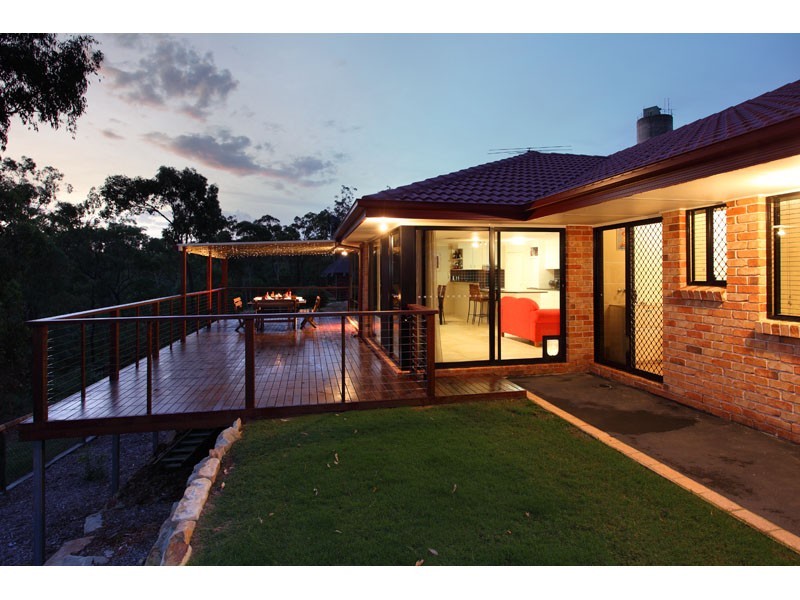85 Wuraga Road, Bahrs Scrub QLD 4207