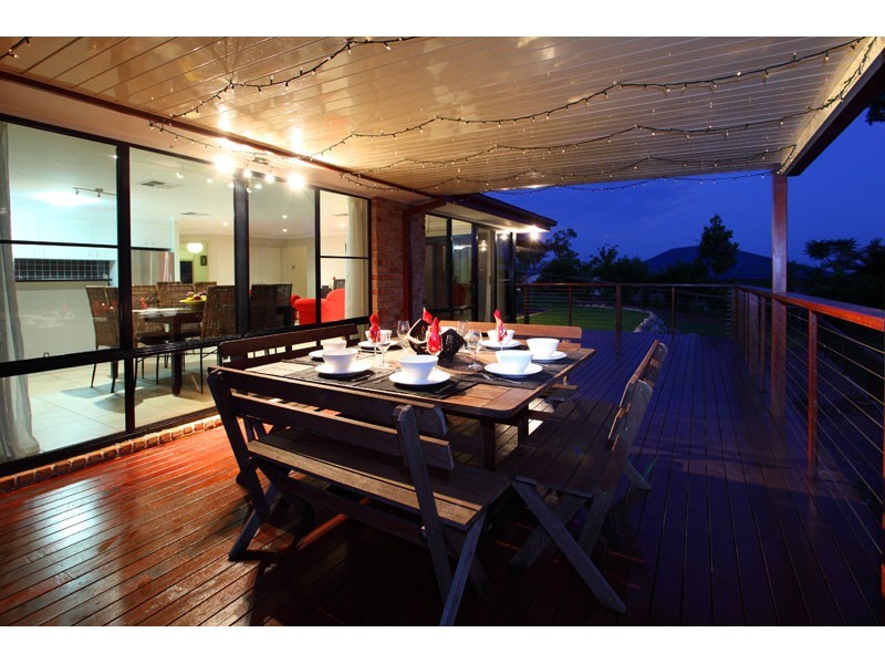 85 Wuraga Road, Bahrs Scrub QLD 4207