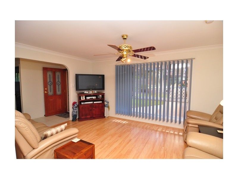 18 Greygum Court, Regents Park QLD 4118