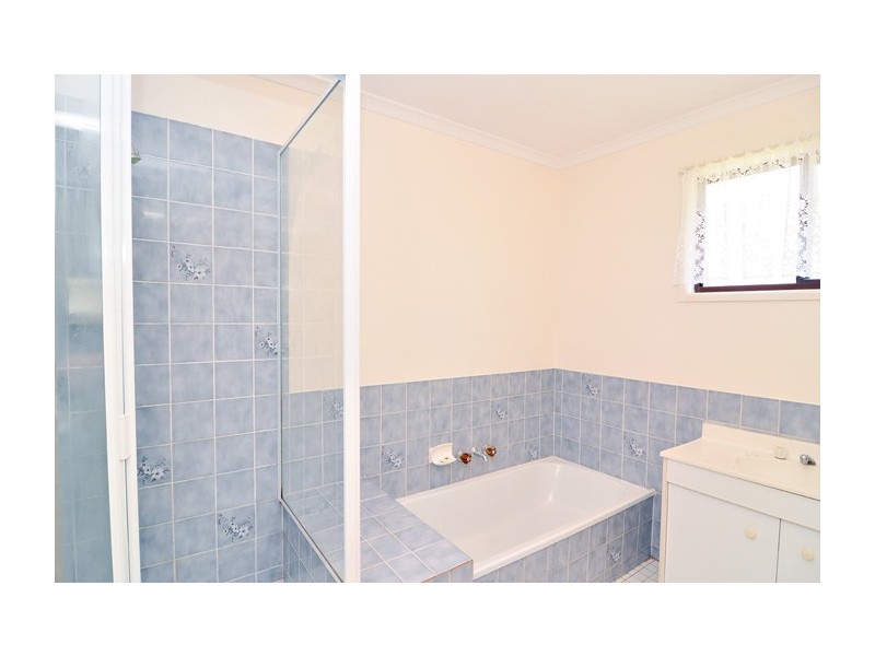 37 Enford Street, Hillcrest QLD 4118