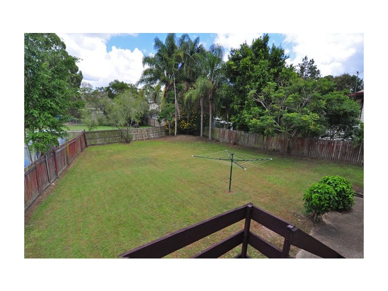 37 Enford Street, Hillcrest QLD 4118