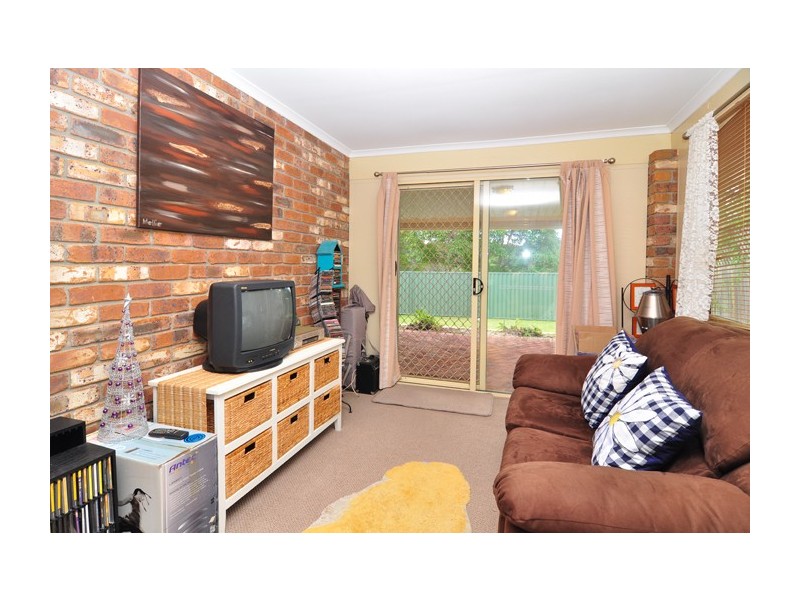 51 Federation Drive, Hillcrest QLD 4118