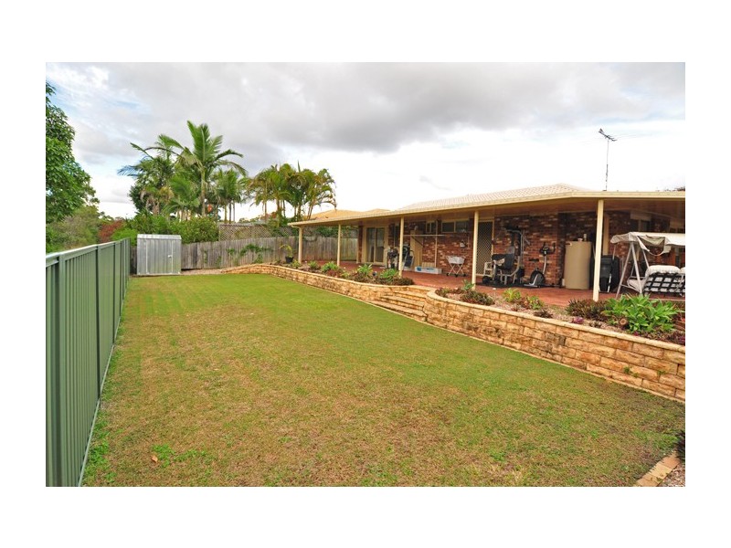 51 Federation Drive, Hillcrest QLD 4118