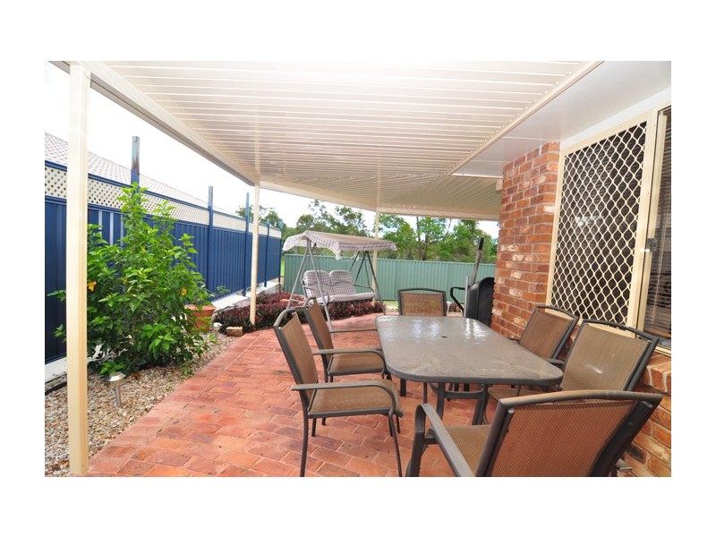 51 Federation Drive, Hillcrest QLD 4118