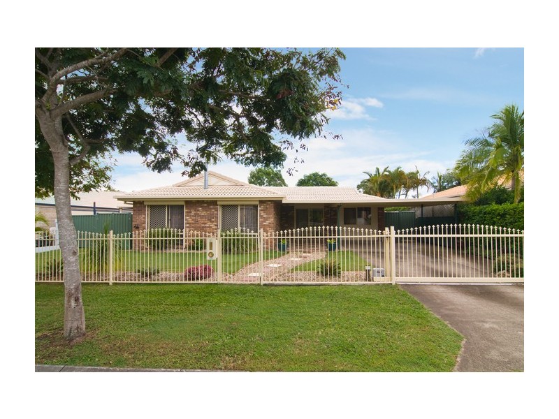 51 Federation Drive, Hillcrest QLD 4118