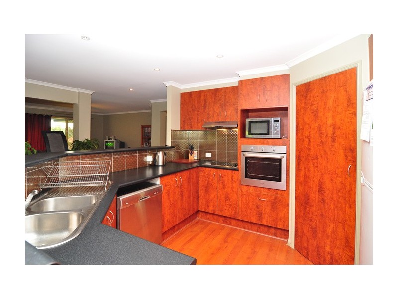 42 Bushman Drive, Jimboomba QLD 4280