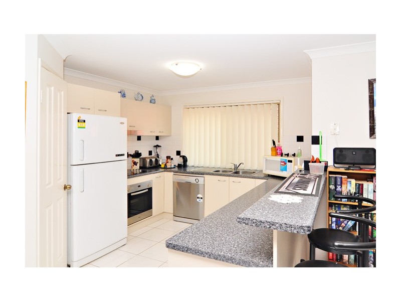 27 Gippsland Place, Calamvale QLD 4116