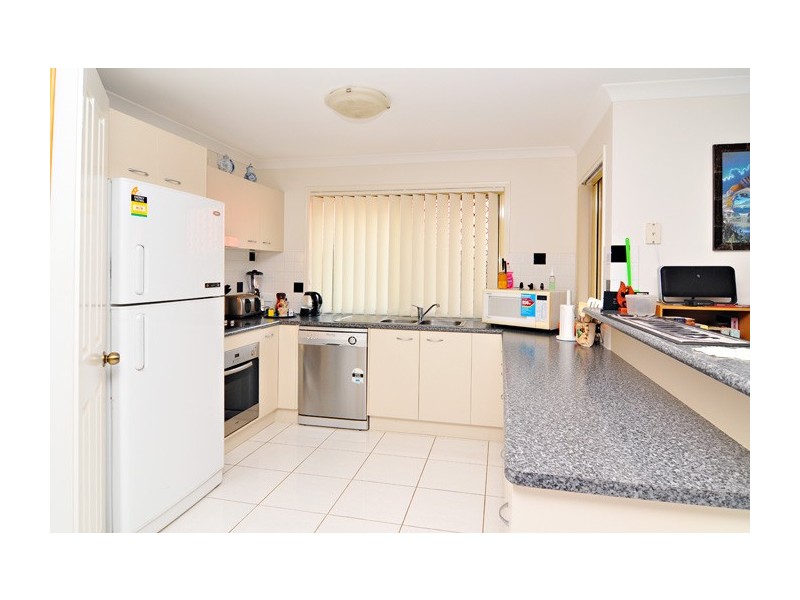 27 Gippsland Place, Calamvale QLD 4116