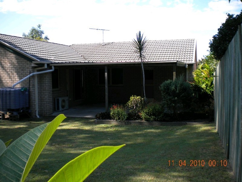 8 Isaac Court, Hillcrest QLD 4118