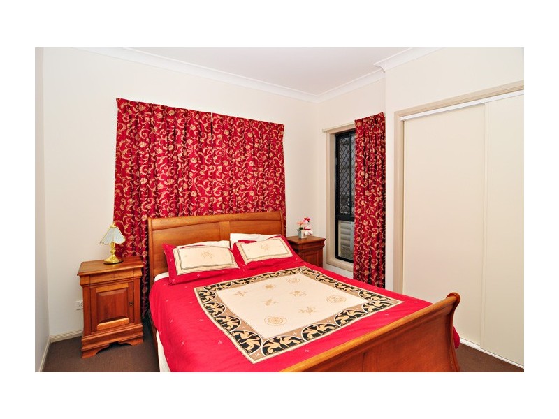 8 May Street, Parkinson QLD 4115