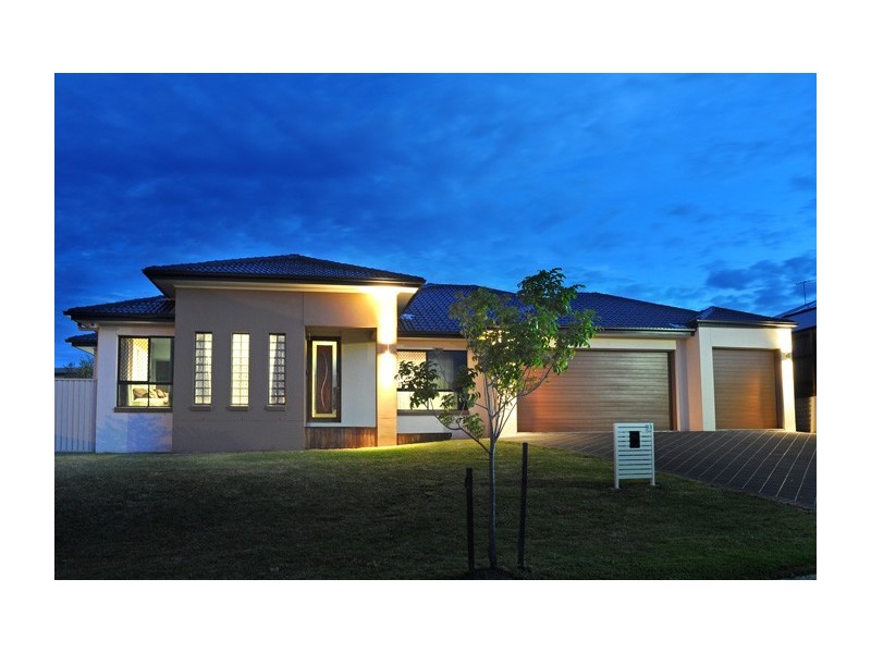 8 May Street, Parkinson QLD 4115