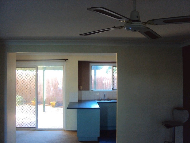 2/7 Sussex Street, Browns Plains QLD 4118