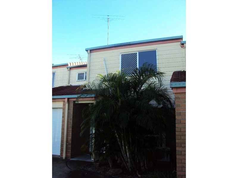 2/7 Sussex Street, Browns Plains QLD 4118