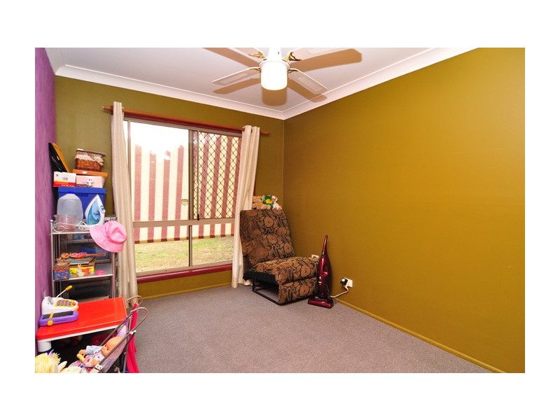 18 Macauley Drive, Boronia Heights QLD 4124