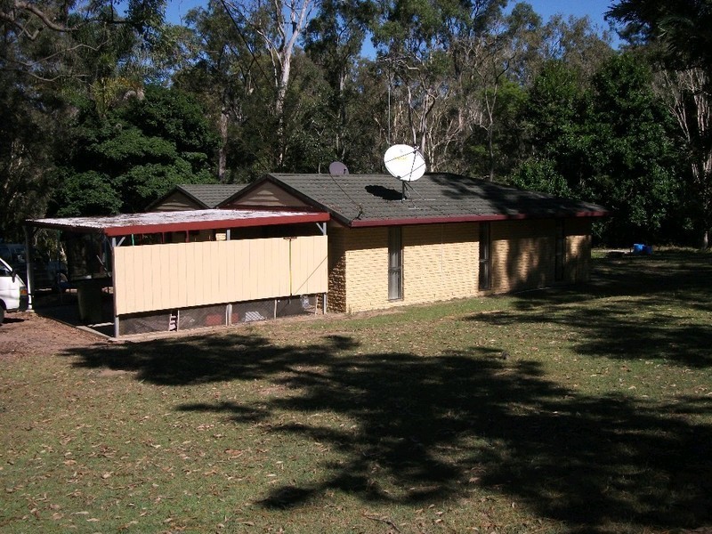 259 Clifton Drive, North Maclean QLD 4280