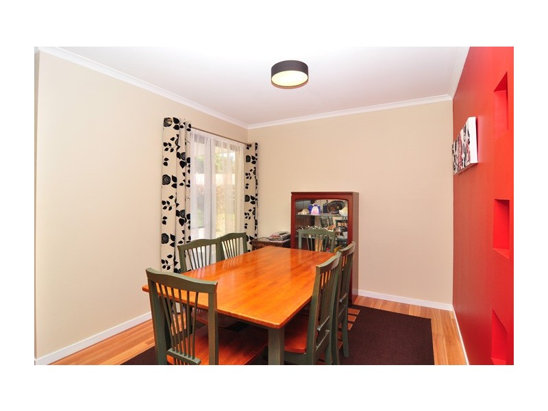 32 Bywater Street, Hillcrest QLD 4118