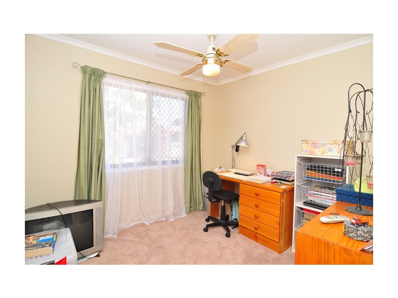 32 Bywater Street, Hillcrest QLD 4118