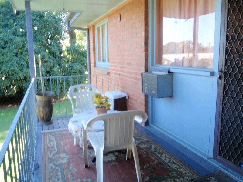 18 Janice Street, Gailes QLD 4300