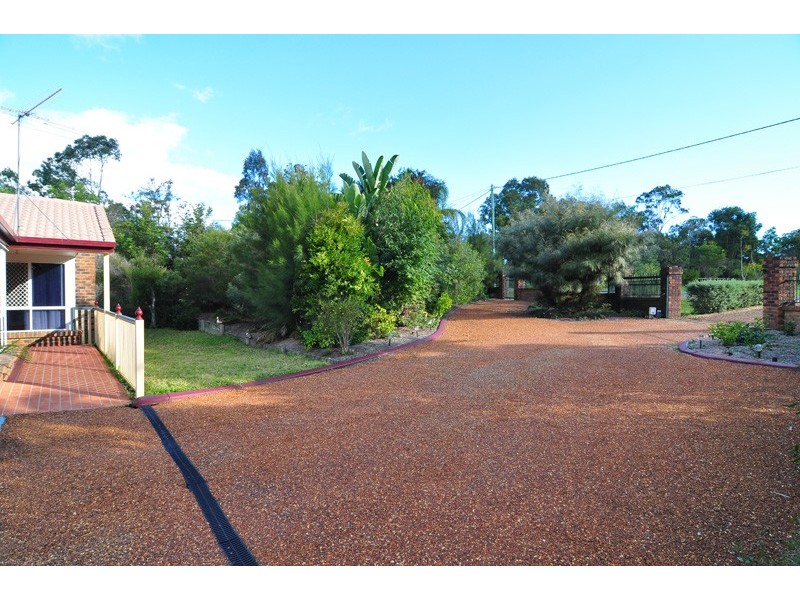 21 Botany Court, Park Ridge South QLD 4125