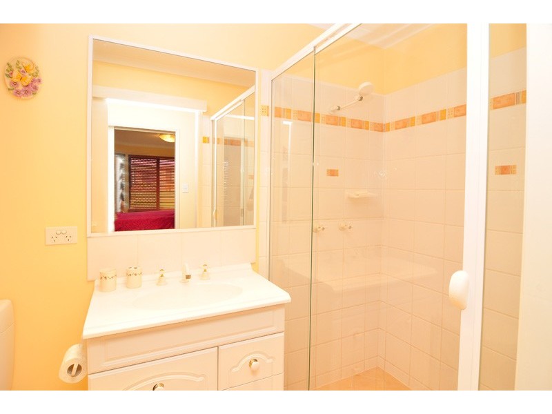 20 Cornell Close, Regents Park QLD 4118