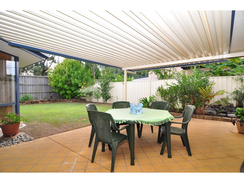 20 Cornell Close, Regents Park QLD 4118