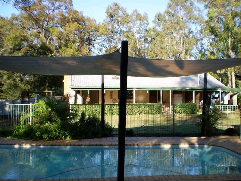 18-24 Dunfermline Road, North Maclean QLD 4280