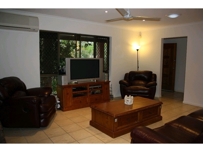 18-24 Dunfermline Road, North Maclean QLD 4280