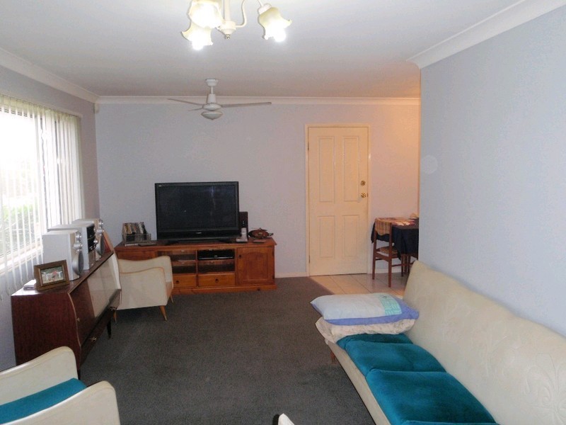 52 Bushland Drive, Regents Park QLD 4118