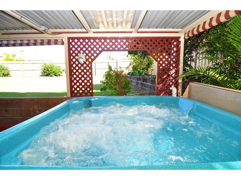 111 Estramina Road, Regents Park QLD 4118