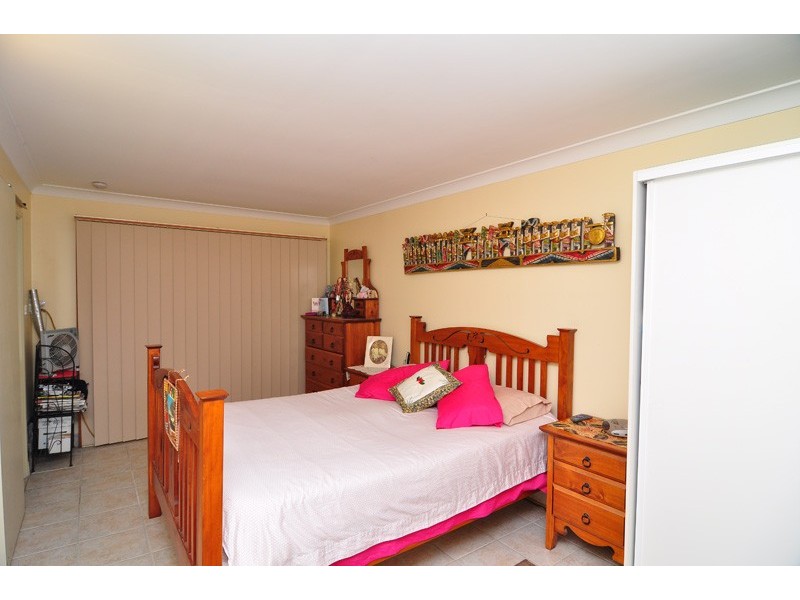 111 Estramina Road, Regents Park QLD 4118