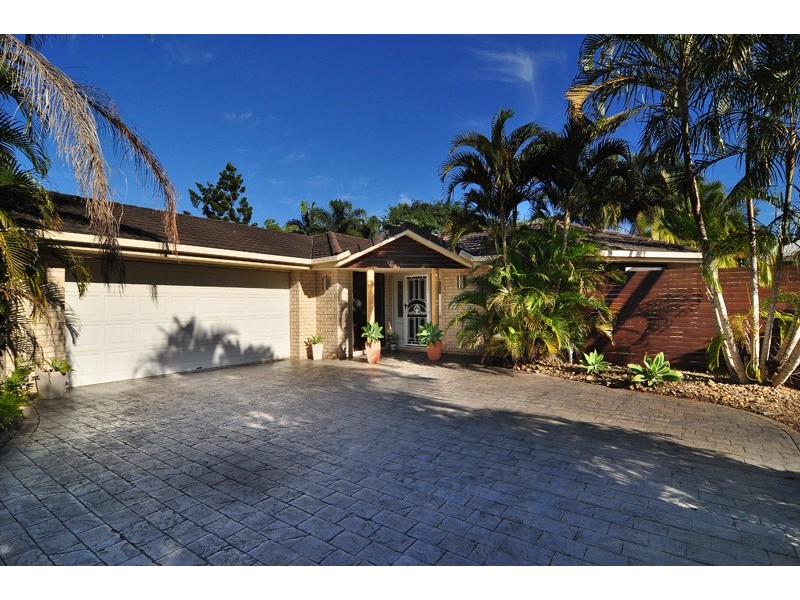 63 Bannockburn Crescent, Parkinson QLD 4115