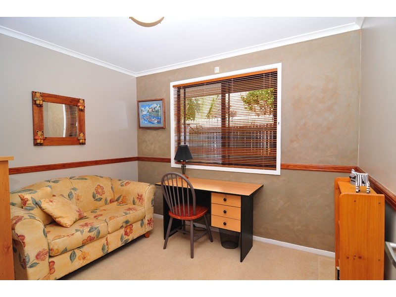 63 Bannockburn Crescent, Parkinson QLD 4115