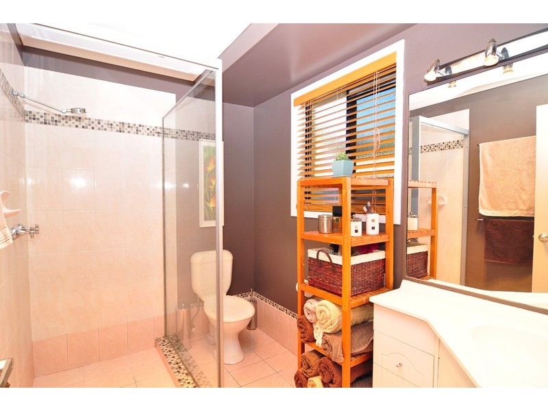 63 Bannockburn Crescent, Parkinson QLD 4115