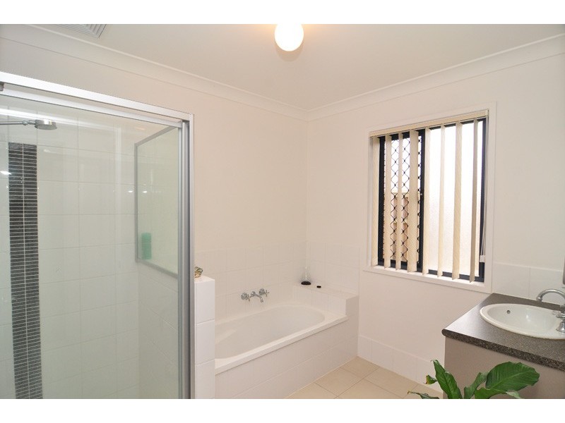 12 Pebbles Court, Berrinba QLD 4117