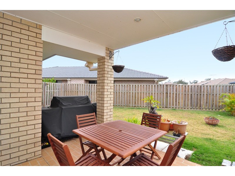 12 Pebbles Court, Berrinba QLD 4117
